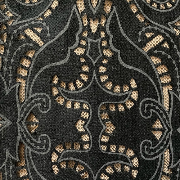 BCBG MAXAZRIA  Chrystal women’s black & beige lazer cut sleeveless dress size 12 - Picture 11 of 15